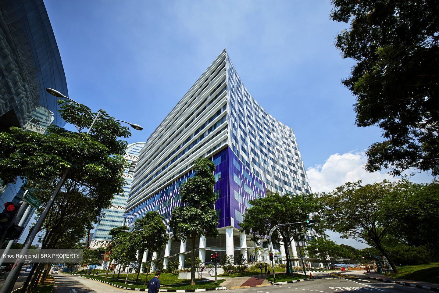 Galaxis (D5), Office #451007301